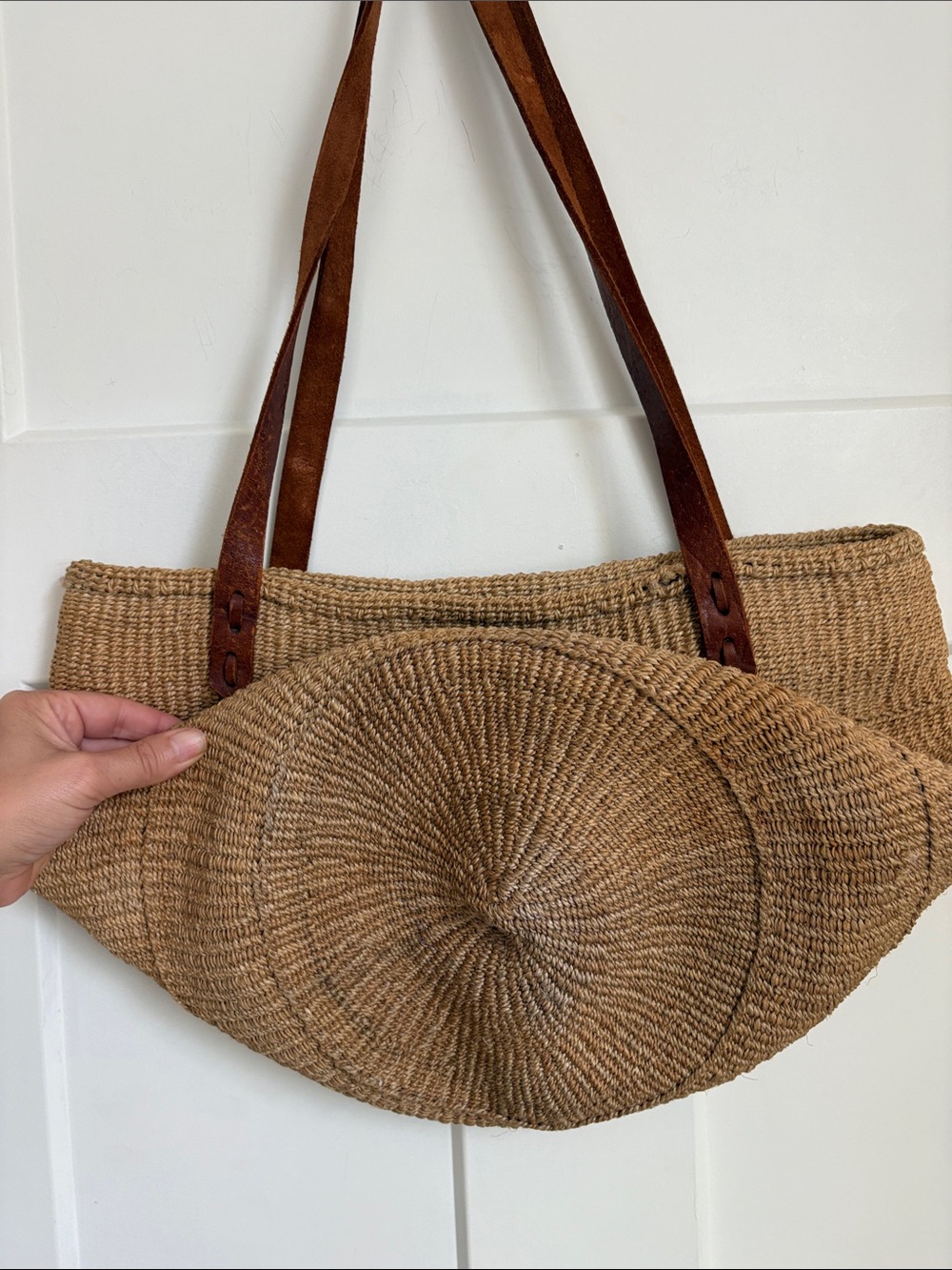 Woven Straw Tote Bag with Brown Leather Straps - Picture 8 of 9